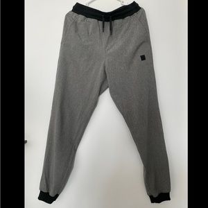 DKNY 🗽Jogger Pants / Men . SMALL (32)